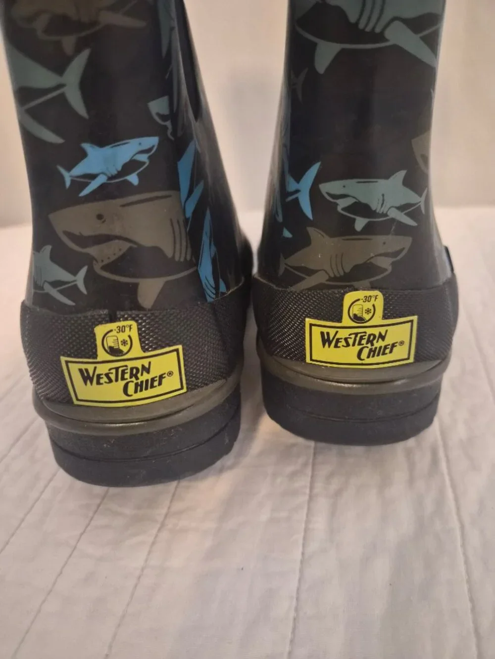 Western Chief Shark Rain Boots BOYS SIZE 4